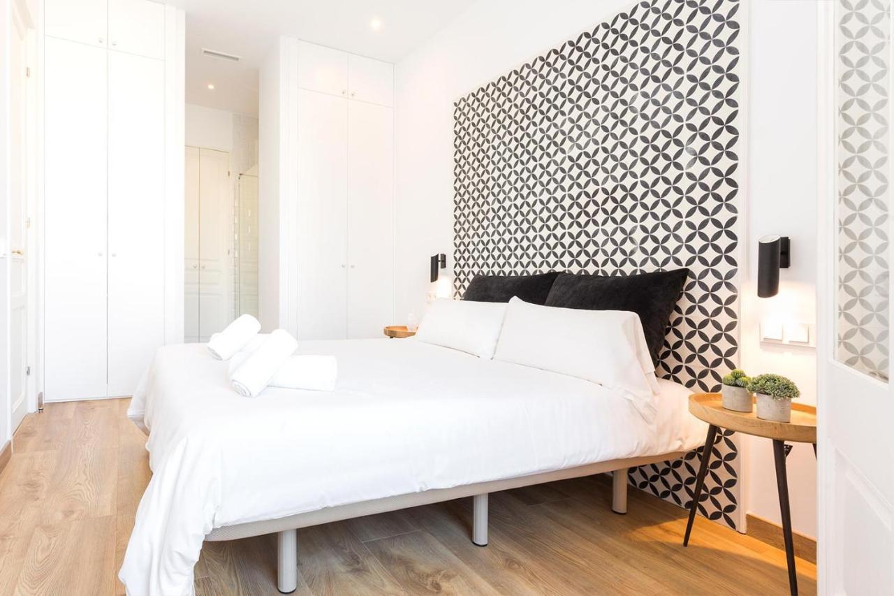Cozy Apartment Close To Passeig De Gracia Barselona Dış mekan fotoğraf
